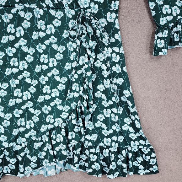 Gina Tricot Dress sz‎ M Women A Line Floral Green Faux Wrap Ruffle Hem Fairy - Picture 8 of 10